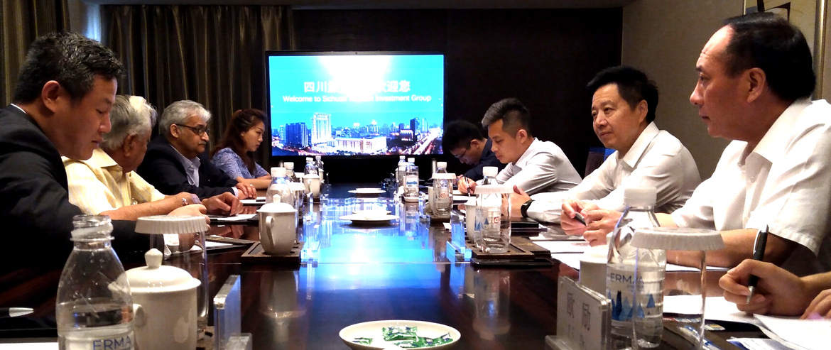 集团党委副书记、副董事长、总经理杨川会见印度靛蓝集团执行董事卡皮尔·巴蒂亚先生一行