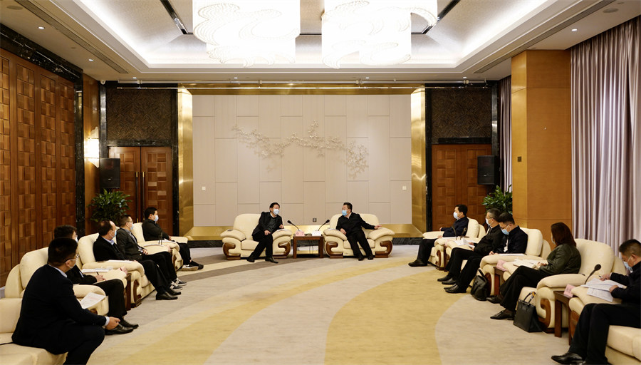 省尊龙凯时集团党委书记、董事长任丁率队赴南充调研